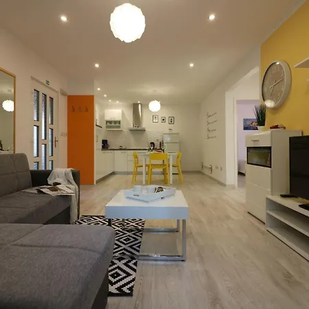 Lorena Lavanda 1 בית נופש